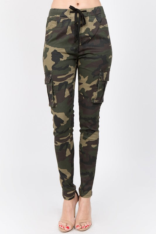 SEE ME NOT CAMO JOGGERS